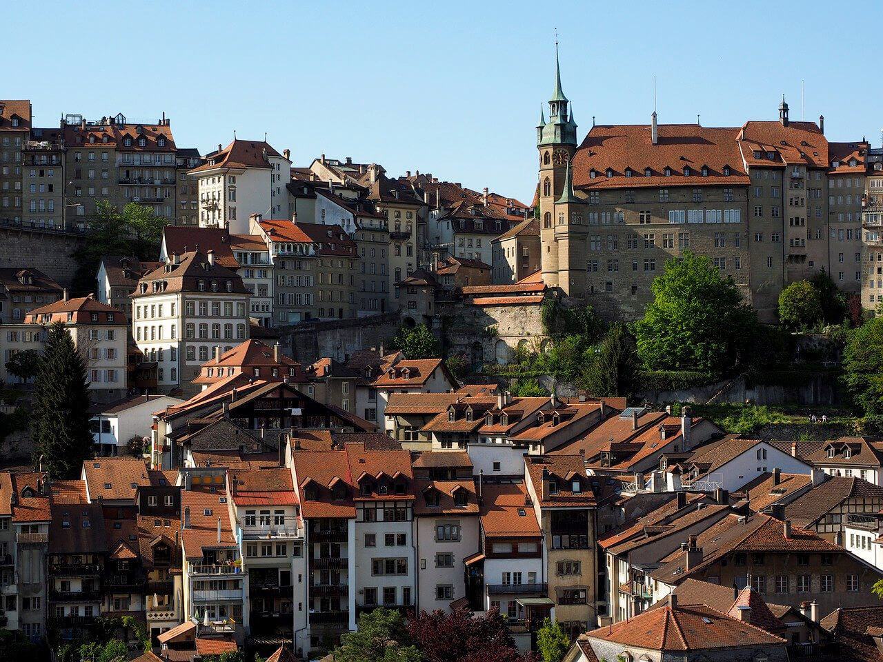 Vremea în Fribourg în Luna Iunie 2023 Temperatura Medie în Luna Iunie